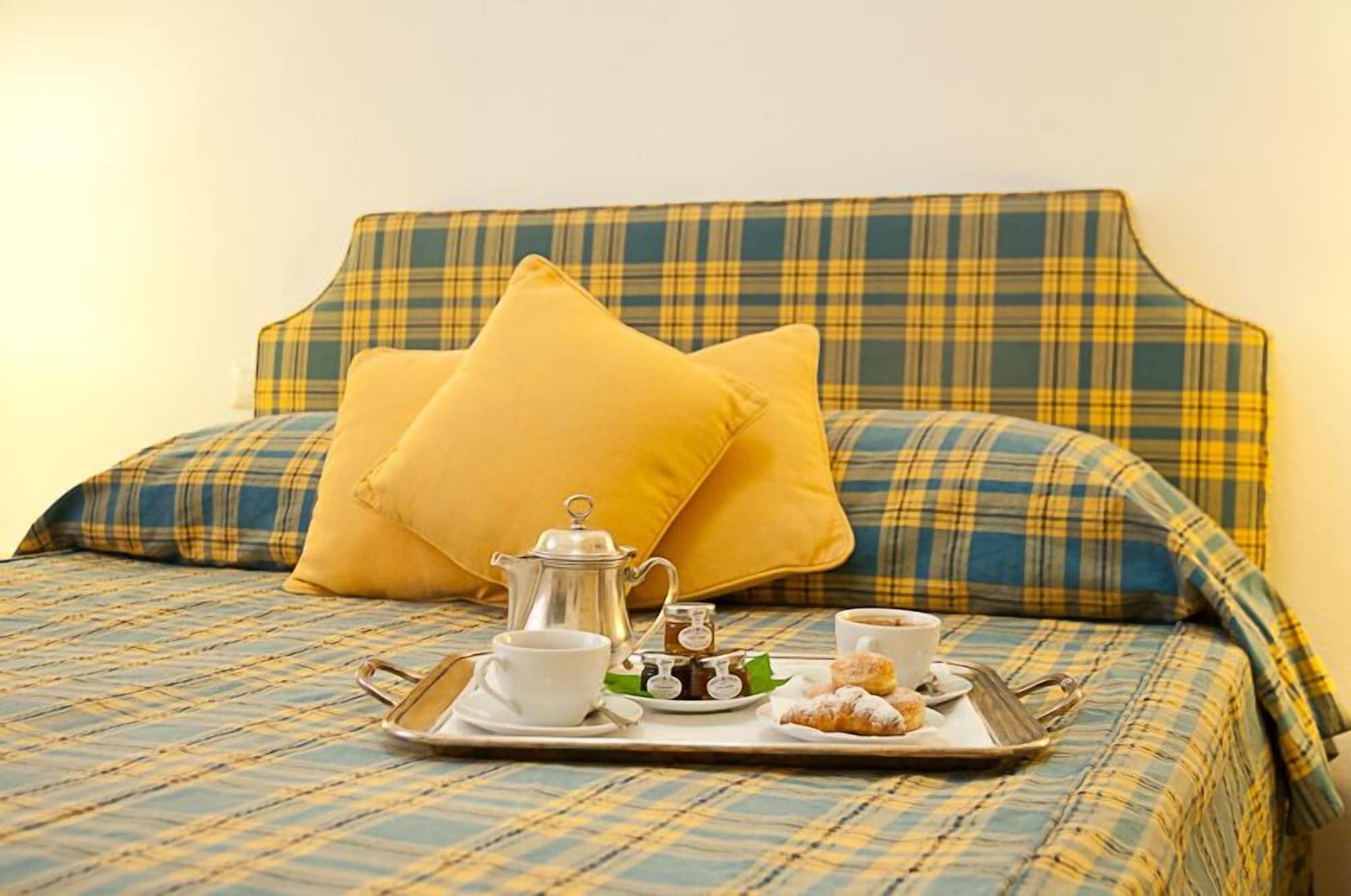 אורבטלו Hotel Sole מראה חיצוני תמונה